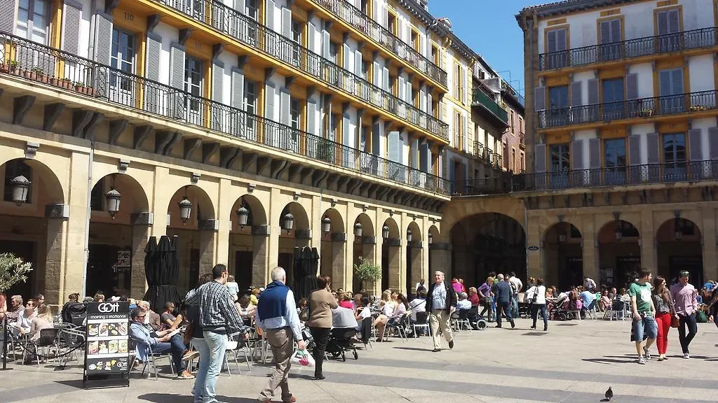 Guest house Pension Aries San Sebastian Spain