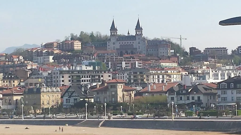 Affittacamere Pension Aries San Sebastián